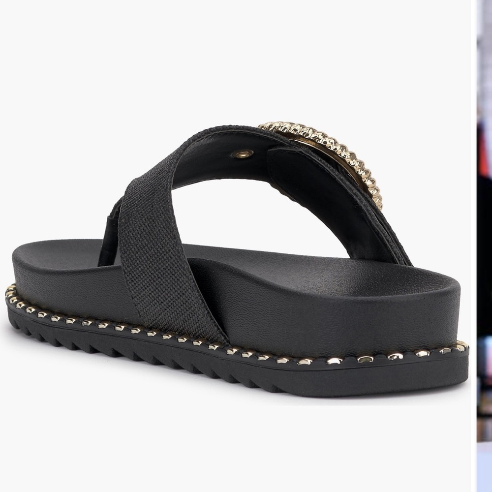 Jessica Simpson Cymmeri Stud Sandal black size 11 Gold Studs - Picture 2 of 10